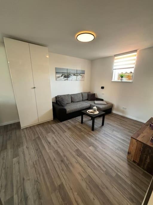 Ferienwohnung In Der Suedpfalz Zeiskam Bagian luar foto
